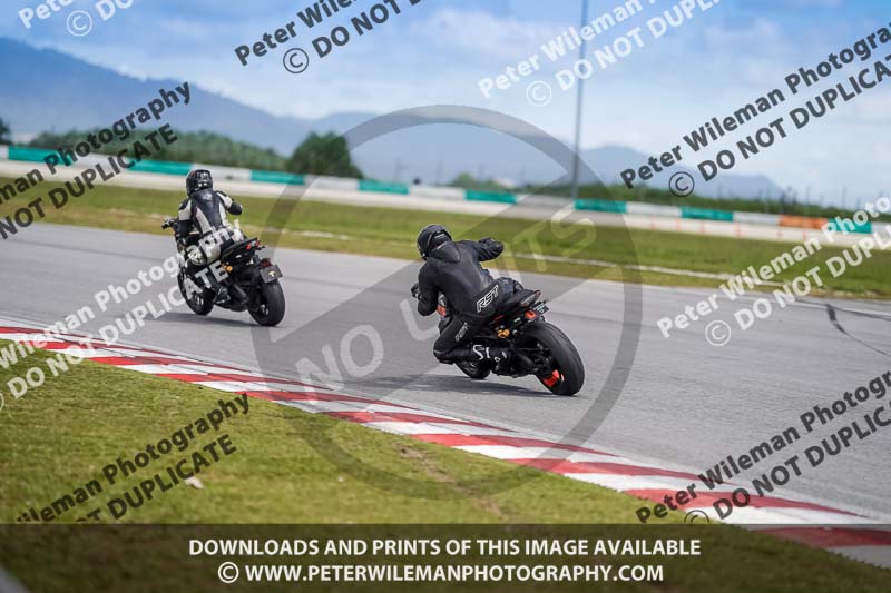 Sepang;event digital images;motorbikes;no limits;peter wileman photography;trackday;trackday digital images